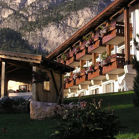 Aparthotel Isabell 4*