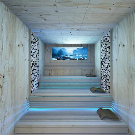 Isabell Apartahotel 4*